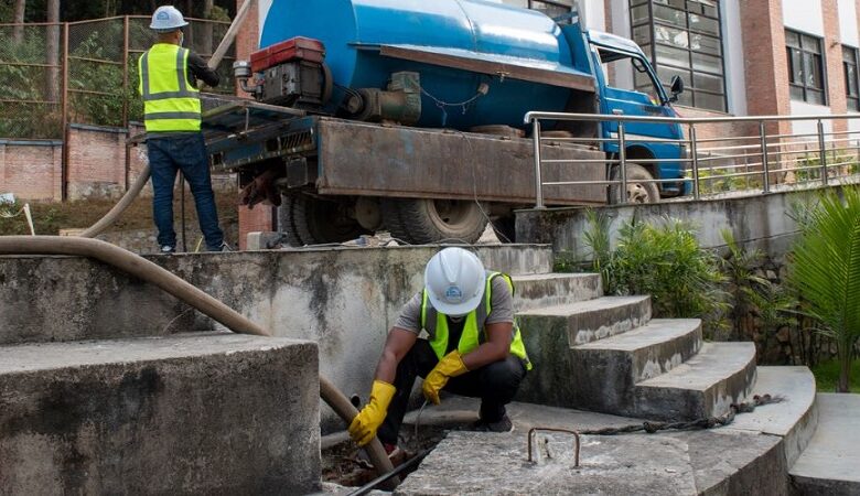 Dịch vụ hút bể phốt tại Tây Hồ